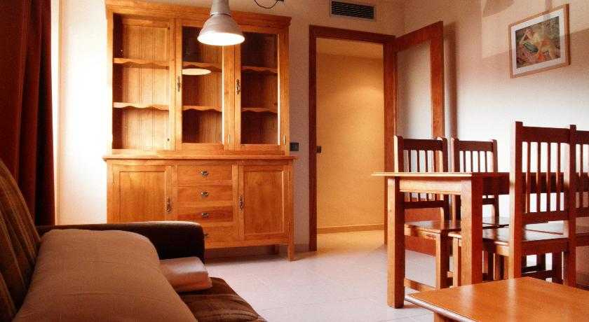 Viajes Nou + Entradas Circo del Sol Amaluna - Nivel 2 Viajes Nou + Entradas Circo del Sol Amaluna - Nivel 2