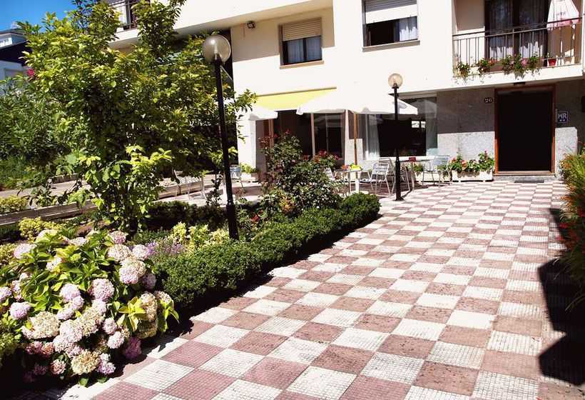 Viajes Pension Norat Sanxenxo + SUP La Lanzada 2 hora / dia Viajes Pension Norat Sanxenxo + SUP La Lanzada 2 hora / dia