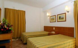 Viajes Oceanus + Entradas Zoomarine Parque temático 2 días