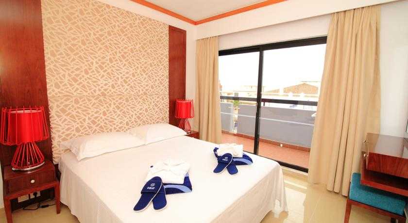 Viajes Ourapraia Hotel Apartamentos + Entradas Zoomarine Parque temático 1 día Viajes Ourapraia Hotel Apartamentos + Entradas Zoomarine Parque temático 1 día