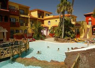 Viajes Park Club Europe + Entradas Loro Parque 1día y Siam Park 1 día Viajes Park Club Europe + Entradas Loro Parque 1día y Siam Park 1 día