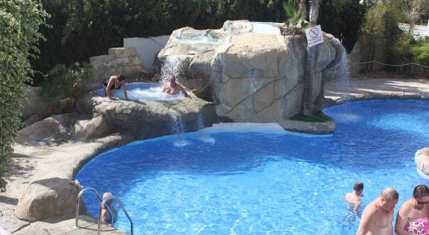 Viajes Hotel Rober Palas + Entradas Terra Mítica 2 días Viajes Hotel Rober Palas + Entradas Terra Mítica 2 días