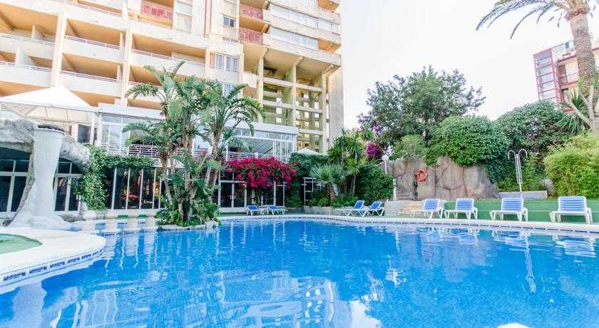 Viajes Aparthotel El Faro + Entradas Terra Mítica 2 días Viajes Aparthotel El Faro + Entradas Terra Mítica 2 días