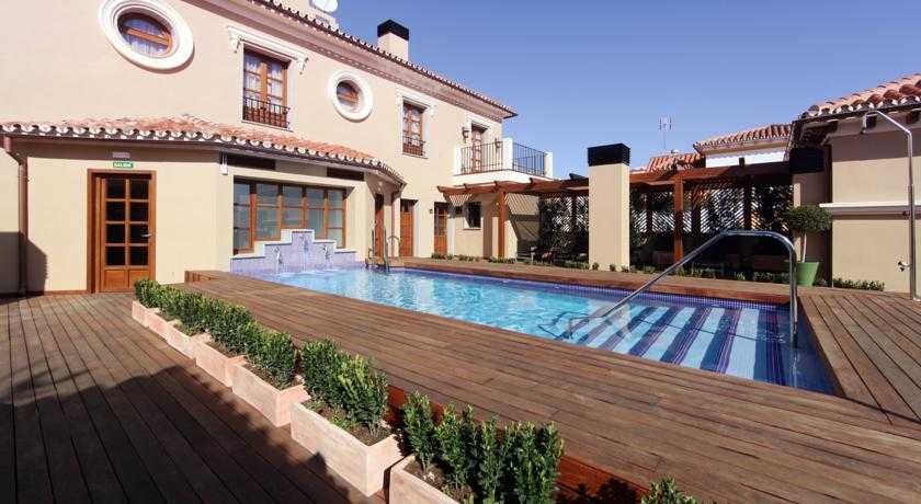 Viajes Hotel Casa Consistorial + Entradas Bioparc de Fuengirola Viajes Hotel Casa Consistorial + Entradas Bioparc de Fuengirola