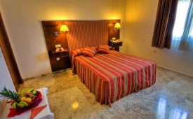 Viajes Hotel Royal Costa + Entradas Pack Selwo (SelwoAventura