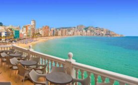 Viajes RH Canfali + Entradas Terra Mítica 2 días