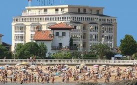 Viajes Sercotel Las Rocas + Entradas 1 día Parque de Cabárceno