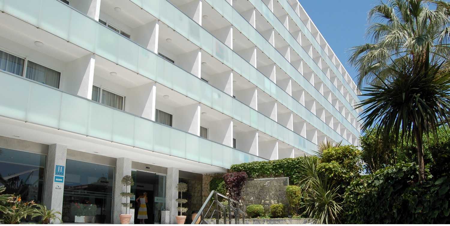 Viajes Hotel Salou Park + Entradas Circo del Sol Amaluna - Nivel 1 Viajes Hotel Salou Park + Entradas Circo del Sol Amaluna - Nivel 1