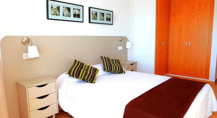 Viajes Hotel Vegasol + Entradas Bioparc de Fuengirola Viajes Hotel Vegasol + Entradas Bioparc de Fuengirola