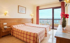 Viajes Hotel Vita Marina Sur + Entradas General Selwo Marina Delfinarium Benalmádena