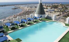 Viajes Villa Laredo + Entradas Bioparc de Fuengirola