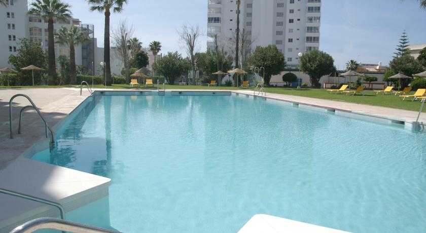 Viajes San Fermin + Entradas Bioparc de Fuengirola Viajes San Fermin + Entradas Bioparc de Fuengirola