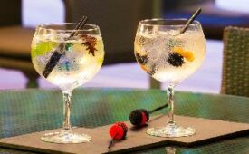 Viajes H10 Itaca + Tour Lo mejor de Gaudí