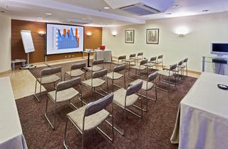 Viajes Abando + Museo Guggenheim + Paseo en Kayak por la ría de Bilbao Viajes Abando + Museo Guggenheim + Paseo en Kayak por la ría de Bilbao