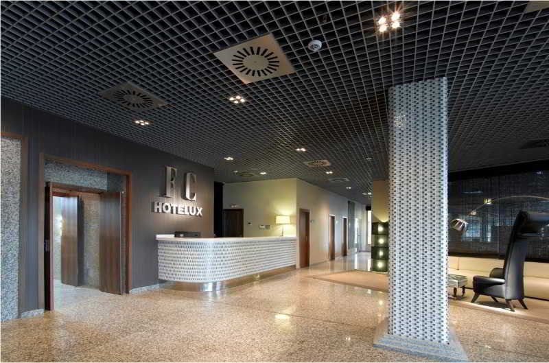 Viajes FC Villalba + Entradas 2 días consecutivos Warner Viajes FC Villalba + Entradas 2 días consecutivos Warner