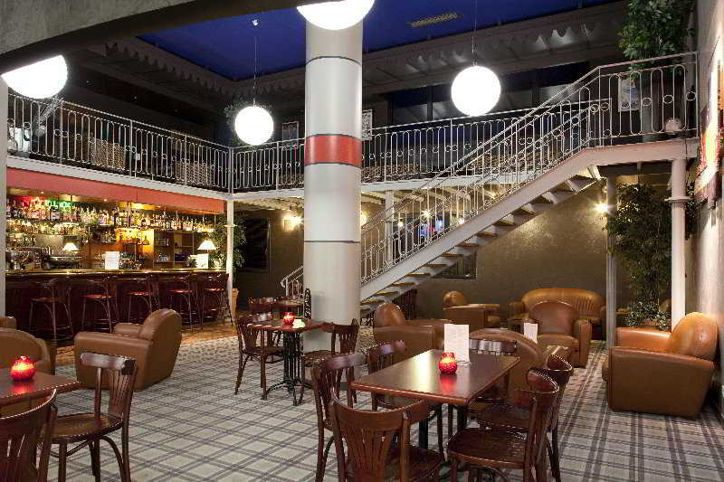 Viajes Plaza Futuroscope + Entradas general Futuroscope 1 día Viajes Plaza Futuroscope + Entradas general Futuroscope 1 día