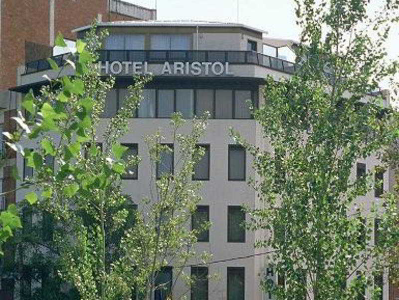 Viajes Aristol + Entradas al Museo del Camp Nou Viajes Aristol + Entradas al Museo del Camp Nou