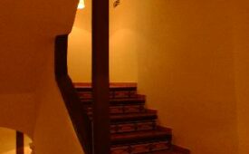 Viajes Urban Suites Granada + Visita Alhambra y Granada con audioguía 48h