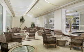 Viajes H10 Andalucia Plaza + Entradas General Selwo Marina Delfinarium Benalmádena