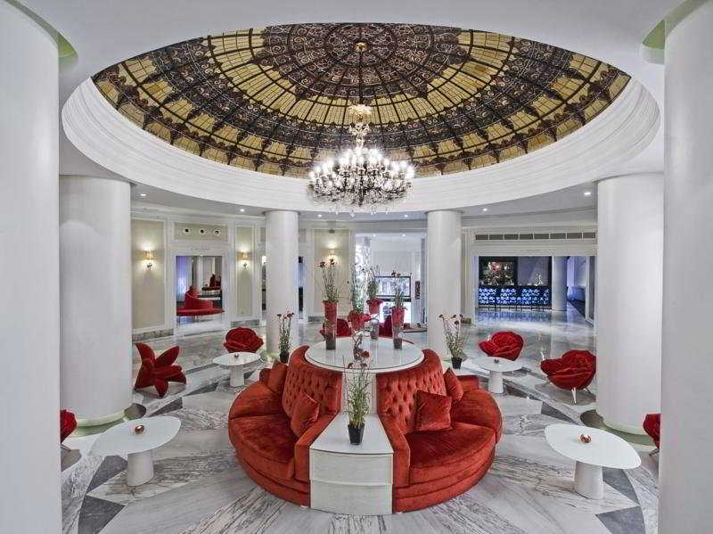 Viajes Gran Melia Colon + Ruta por Catedral e Iglesia del Salvador Viajes Gran Melia Colon + Ruta por Catedral e Iglesia del Salvador