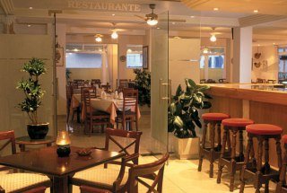 Viajes Amoros + Entradas a Katmandú Park Viajes Amoros + Entradas a Katmandú Park