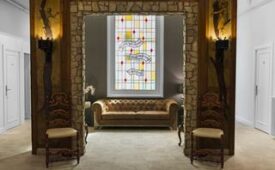 Viajes Meson Castilla + Entradas General Illa Fantasía