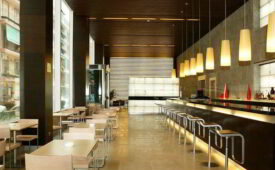 Viajes Silken Puerta Valencia + Entradas 1 día Bioparc