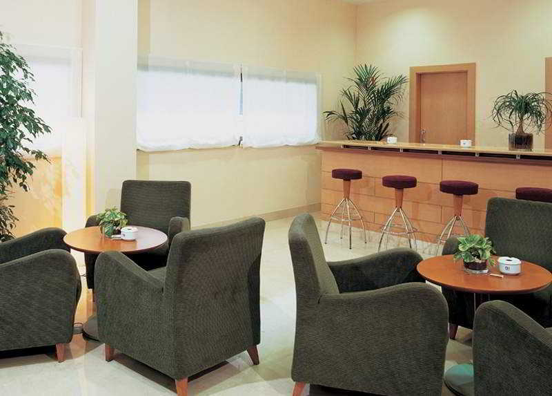 Viajes NH La Maquinista + Zoo de Barcelona Viajes NH La Maquinista + Zoo de Barcelona