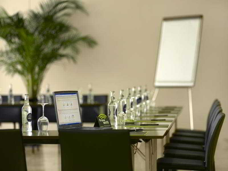 Viajes Sercotel Ciutat de Montcada + Tour Lo mejor de Gaudí Viajes Sercotel Ciutat de Montcada + Tour Lo mejor de Gaudí