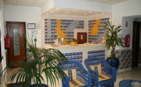 Viajes Pensão Albufeirense + Entradas Zoomarine Parque temático 1 día