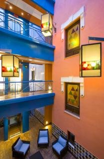 Viajes Suites Gran Via 44 + Visita Alhambra con guía Viajes Suites Gran Via 44 + Visita Alhambra con guía