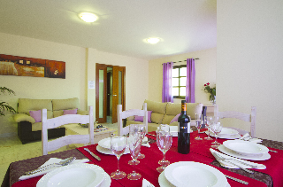 Viajes Mirador de Lobos Resort + Surf Fuerteventura 4-5 hora / dia Viajes Mirador de Lobos Resort + Surf Fuerteventura 4-5 hora / dia