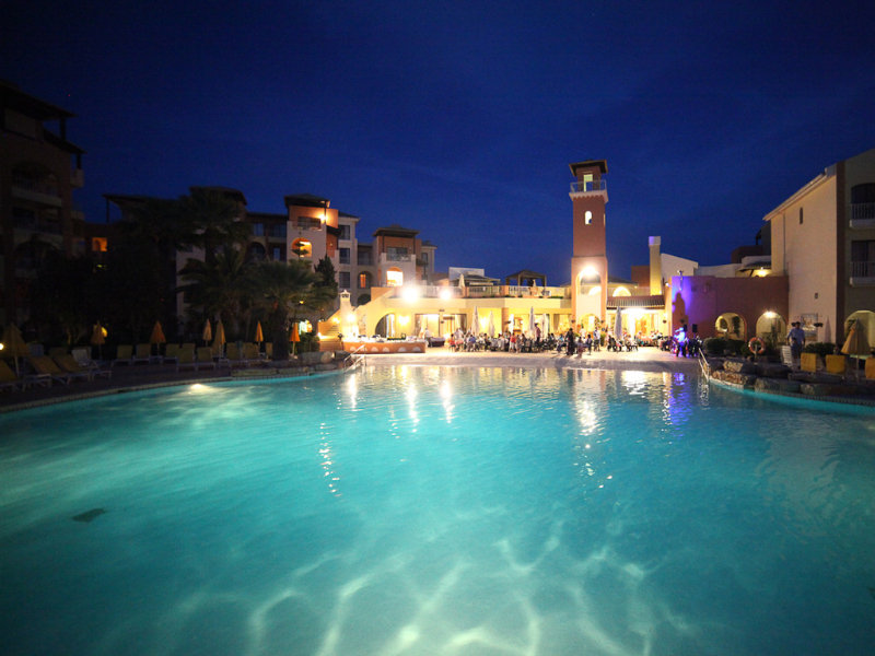 Viajes Four Seasons Vilamoura + Entradas Zoomarine Parque temático 2 días Viajes Four Seasons Vilamoura + Entradas Zoomarine Parque temático 2 días