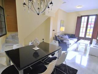 Viajes Living Sevilla Apartments Viajes Living Sevilla Apartments