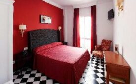 Viajes Hotel Central Boutique Marbella + Entradas Bioparc de Fuengirola