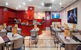 Viajes Catalonia Park Güell + Entradas al Museo del Camp Nou