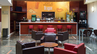 Viajes Catalonia Sagrada Familia + Tour Lo mejor de Gaudí Viajes Catalonia Sagrada Familia + Tour Lo mejor de Gaudí