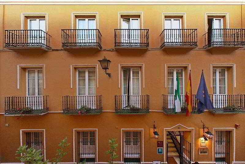 Viajes Best Western Cervantes + Entradas Isla Mágica + Aqua Mágica 1 día Viajes Best Western Cervantes + Entradas Isla Mágica + Aqua Mágica 1 día