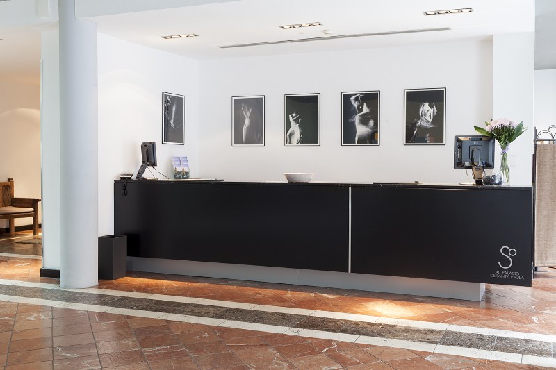 Viajes AC Palacio de Santa Paula + Forfait Sierra Nevada Viajes AC Palacio de Santa Paula + Forfait Sierra Nevada