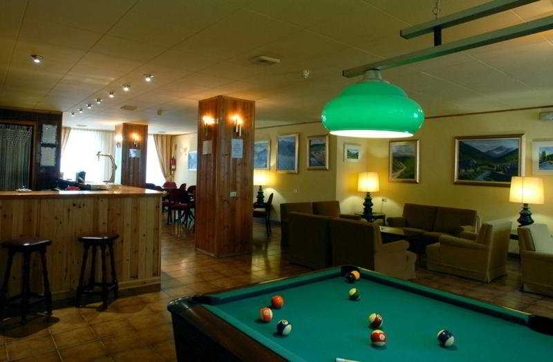 Viajes Husa Viella + Entradas Arán Park + arborismo Natur Arán Viajes Husa Viella + Entradas Arán Park + arborismo Natur Arán