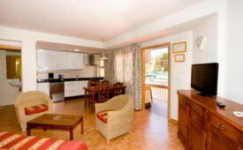 Viajes Ecuador Park + Entradas General Selwo Marina Delfinarium Benalmádena