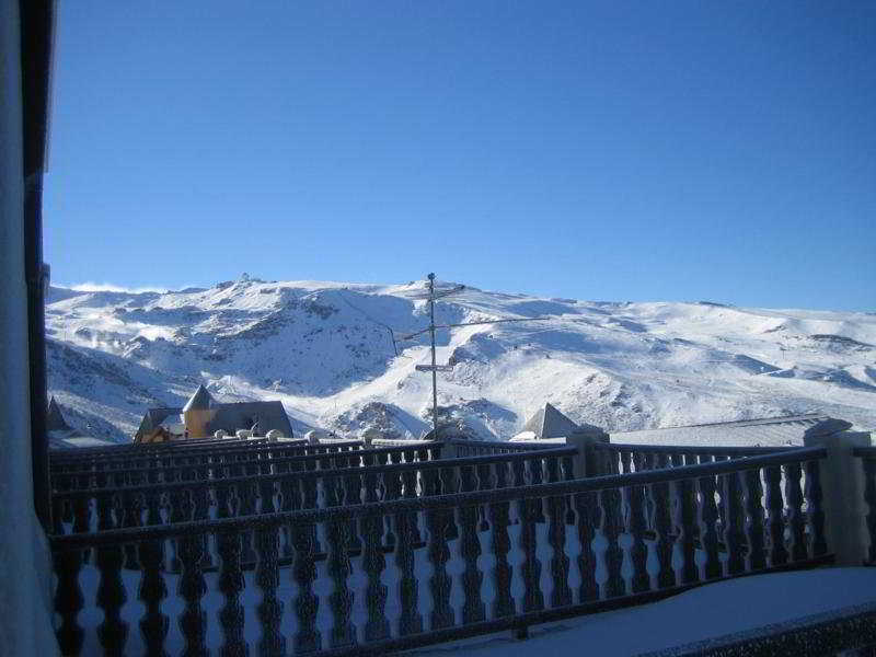 Viajes Montreal + Forfait Sierra Nevada Viajes Montreal + Forfait Sierra Nevada