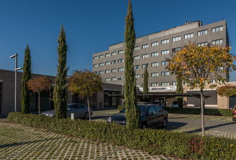 Viajes TH Mercader + Entradas 2 días consecutivos Warner Viajes TH Mercader + Entradas 2 días consecutivos Warner