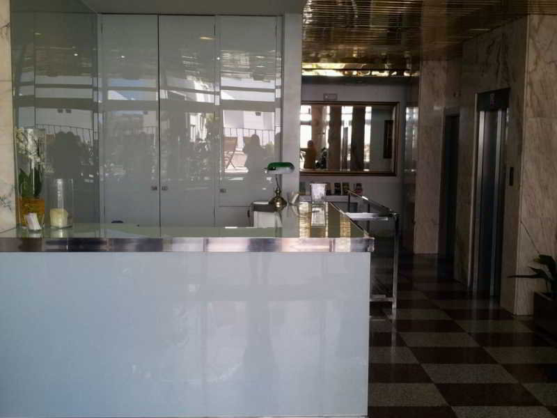 Viajes Hotel Don Carlos + Entradas 1 día Parque de Cabárceno Viajes Hotel Don Carlos + Entradas 1 día Parque de Cabárceno