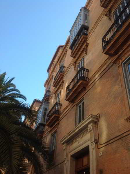 Viajes Life Apartaments Alameda Colon + Entradas Bioparc de Fuengirola Viajes Life Apartaments Alameda Colon + Entradas Bioparc de Fuengirola