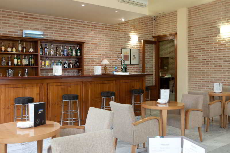 Viajes AD Hoc Parque Golf + Entradas Oceanogràfic + Hemisfèric + Museo de Ciencias Príncipe Felipe Viajes AD Hoc Parque Golf + Entradas Oceanogràfic + Hemisfèric + Museo de Ciencias Príncipe Felipe