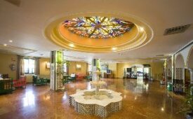 Viajes Hi Pueblo Andaluz + Entradas General Selwo Aventura Estepona