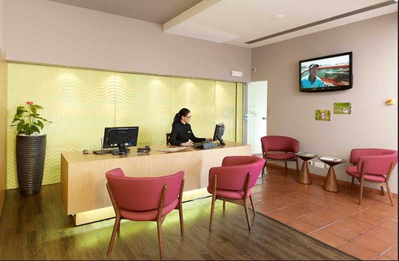 Viajes Agua Hotels Vale da Lapa + Entradas Zoomarine Parque temático 1 día Viajes Agua Hotels Vale da Lapa + Entradas Zoomarine Parque temático 1 día