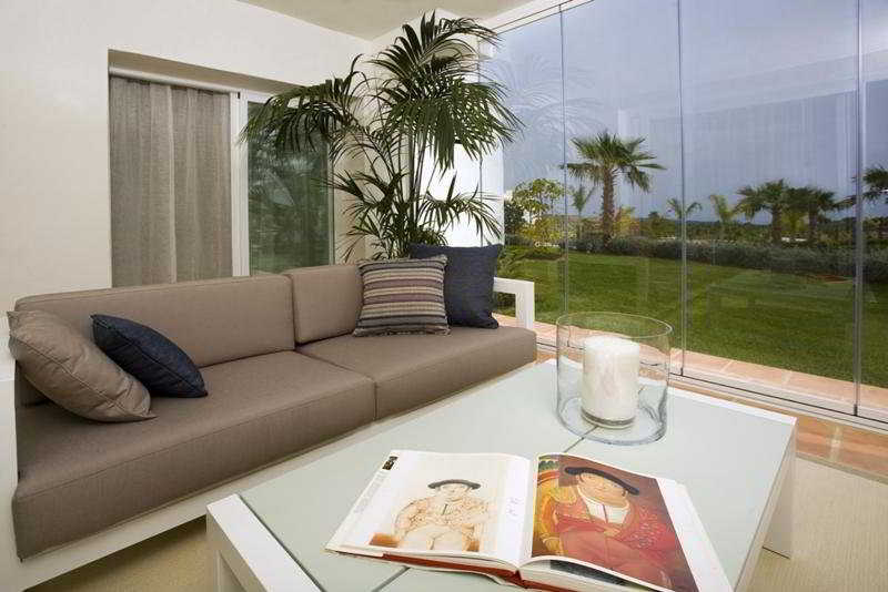 Viajes Alcazaba Hills Resort + Entradas Pack Selwo (SelwoAventura Viajes Alcazaba Hills Resort + Entradas Pack Selwo (SelwoAventura