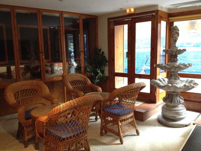 Viajes Santa Catalina Sevilla + Ruta por Catedral e Iglesia del Salvador Viajes Santa Catalina Sevilla + Ruta por Catedral e Iglesia del Salvador